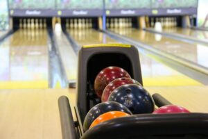 Bowling Tips for Starters